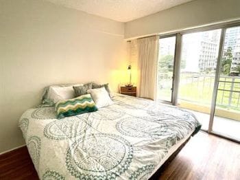 Photo - 303 Lili?uokalani Ave