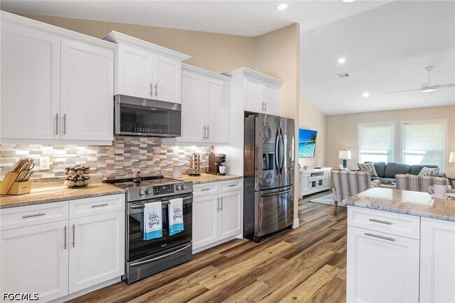 Photo - 2307 SW 40th St