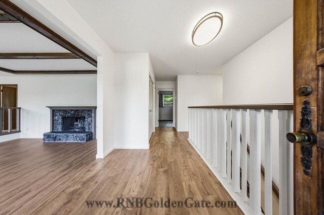Photo - Gorgeous home with spacious yard in Kentfield for rent!