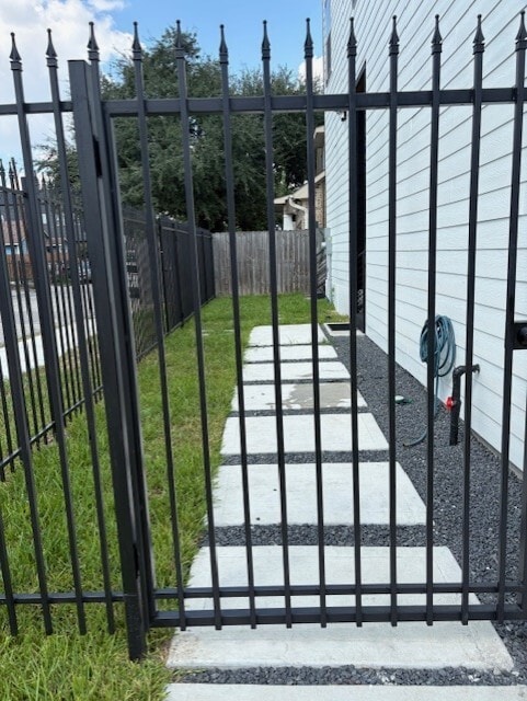 Photo - 1003 E 33rd St