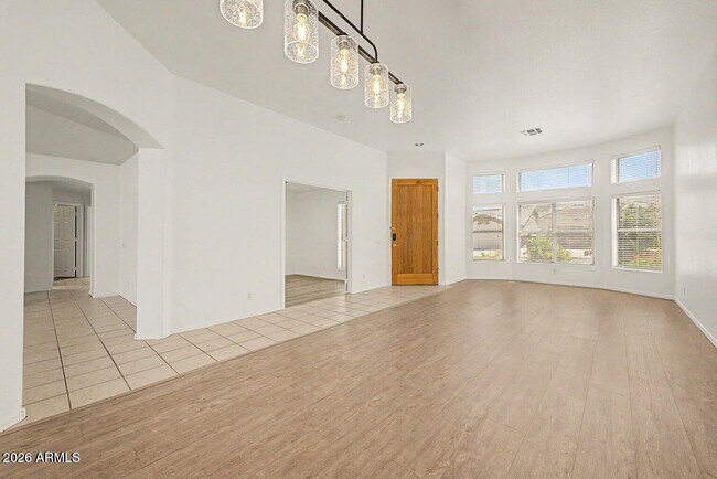 Photo - 1320 E Cottonwood Ln