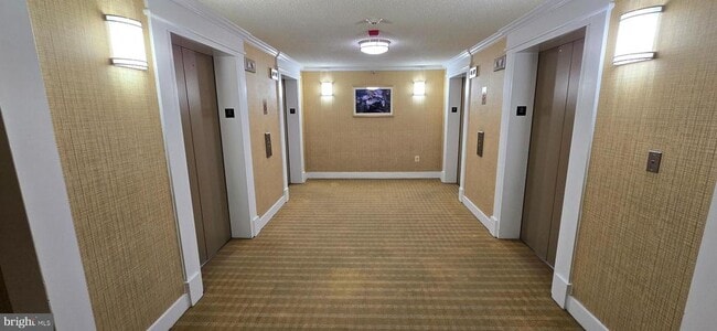 Photo - 10101 Grosvenor Pl Unit 817