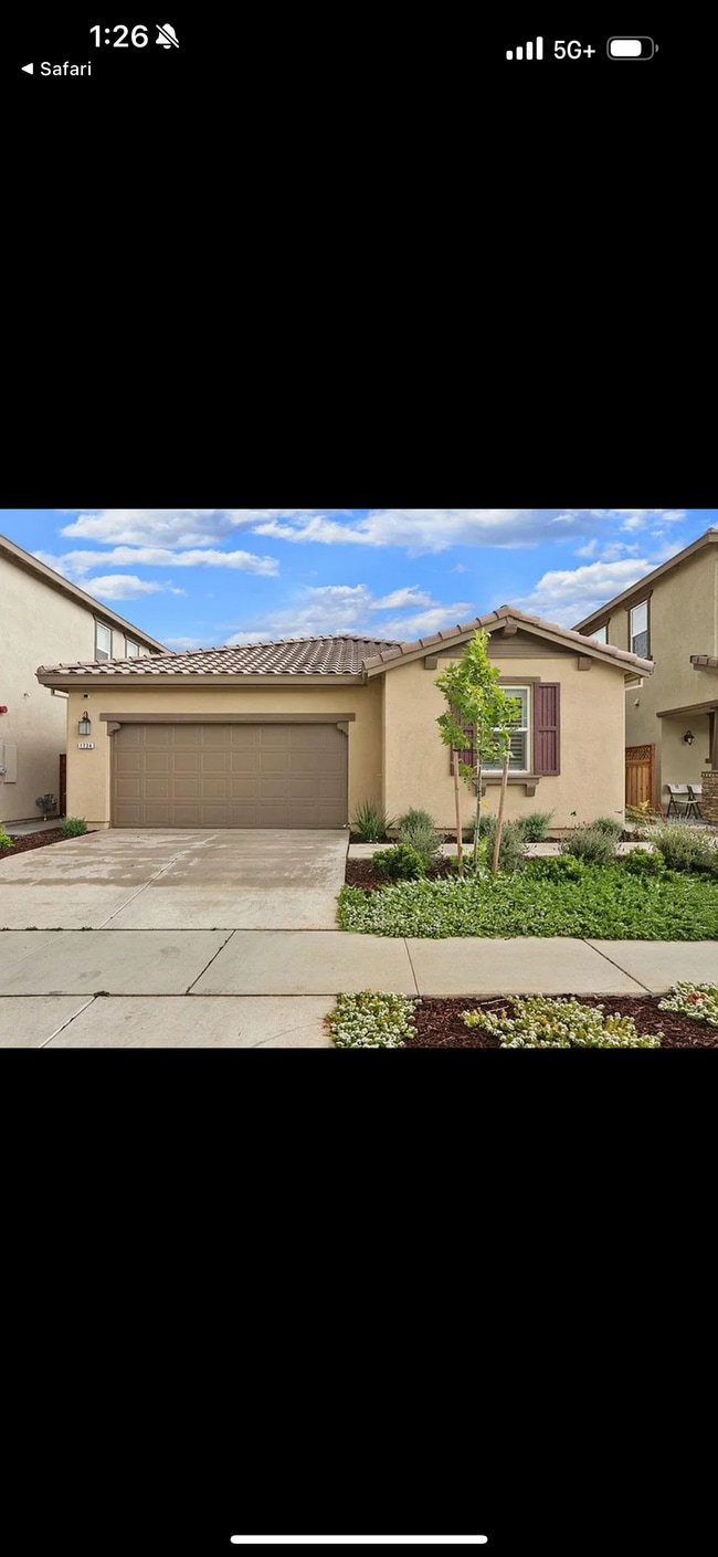 Building Photo - 1734 Plumas Dr Rental