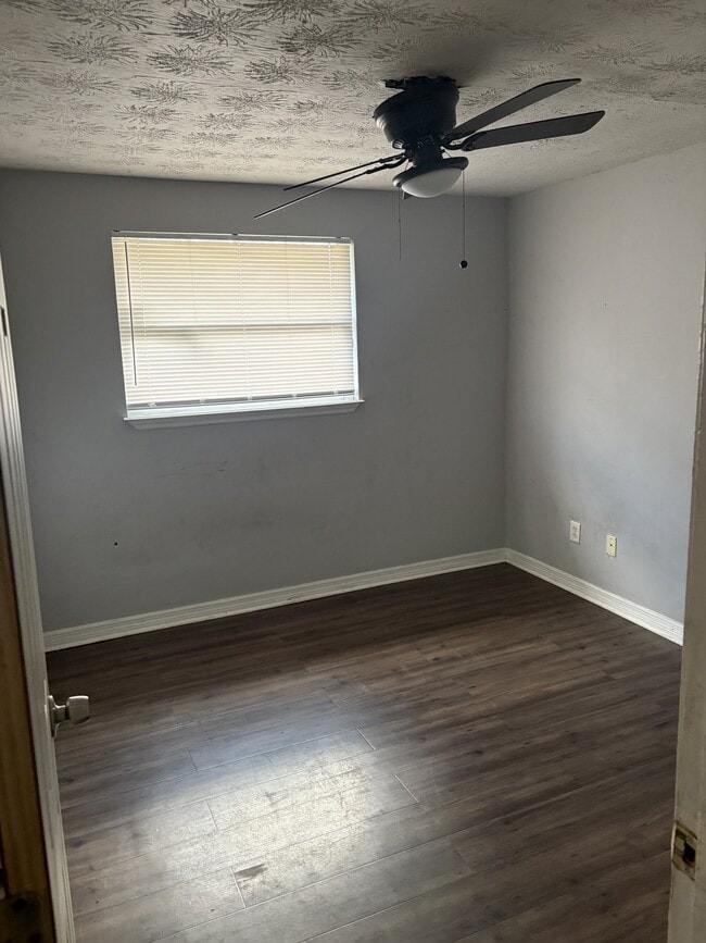 Building Photo - 1130 Spearing St