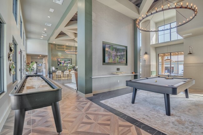 Canter Luxury Apartment Homes