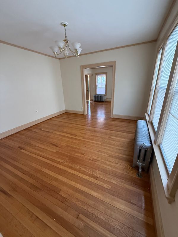 Photo - 1694 Broad St Unidad 2