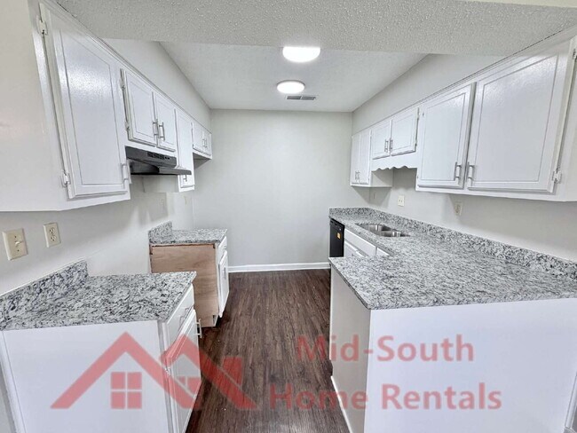 Photo - 7328 Hillshire Dr