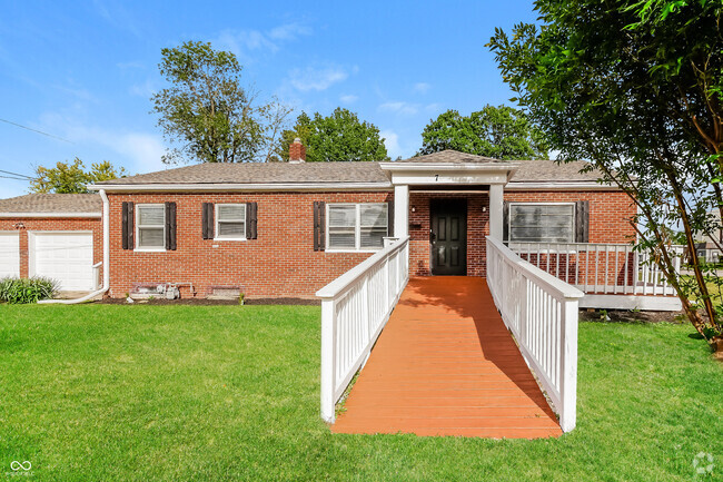 Building Photo - 7 N Irwin St Rental