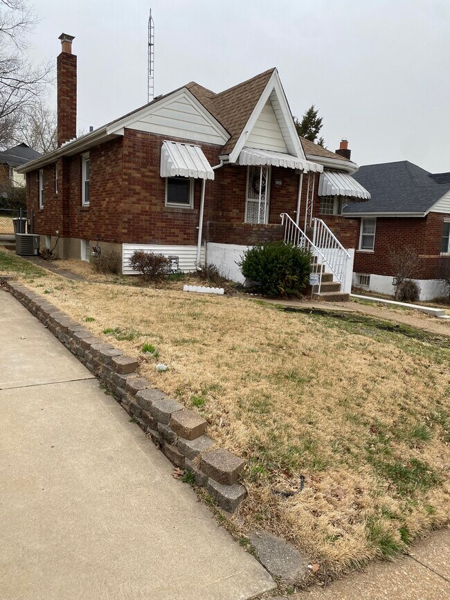 Photo - 3105 Gary Dr