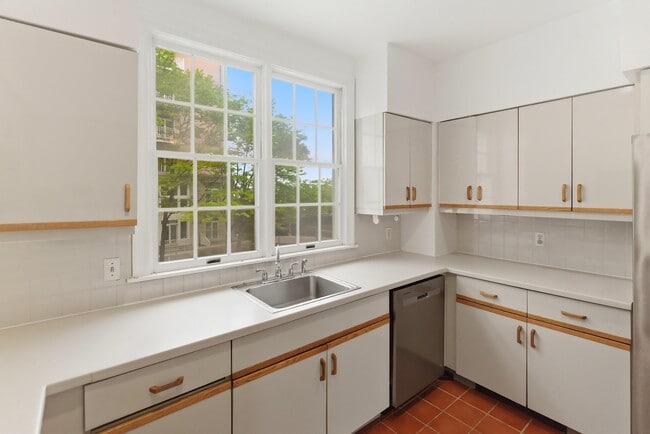 Photo - 204 Shearwater Ct W Unit 21
