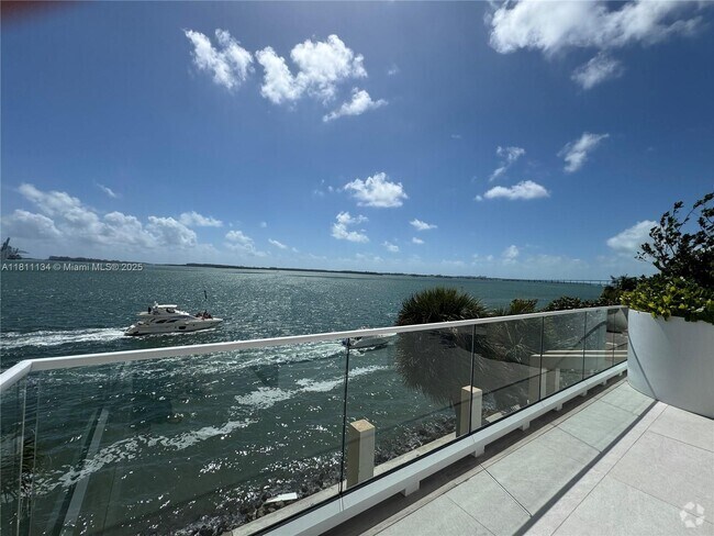 Building Photo - 770 Claughton Island Dr Unit 506 Rental