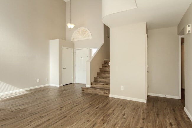 Photo - 1249 E Angela Dr