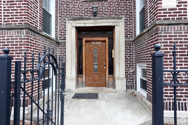 Photo - 1330 W Argyle