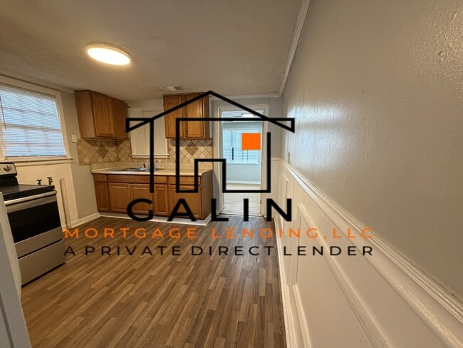 Photo - 3206 Caithness St
