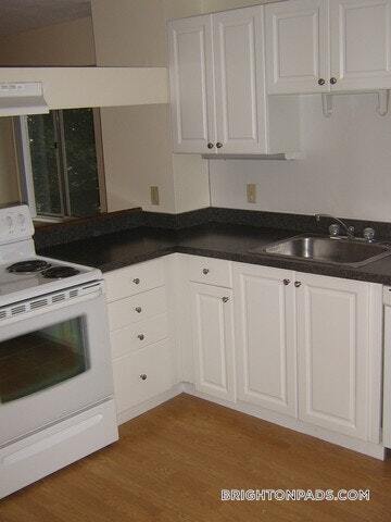 Photo - 144 N Beacon St Unit B4