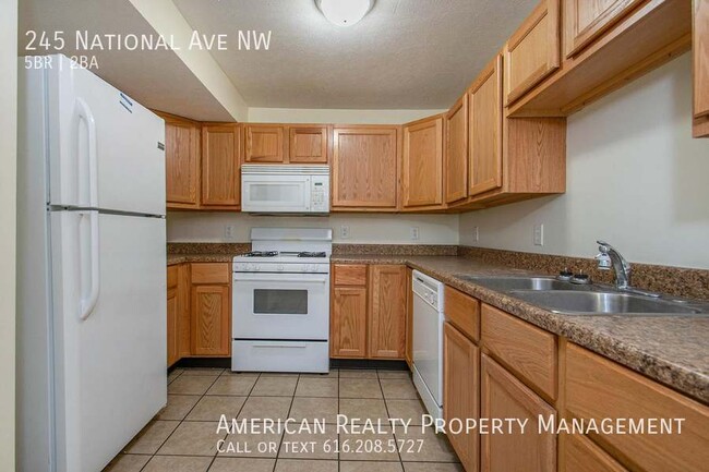 Photo - 245 National Ave NW