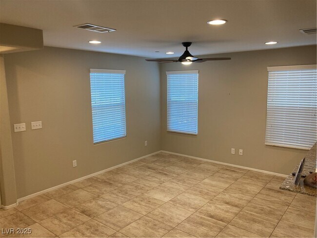 Photo - 675 Swift Eagle Ave