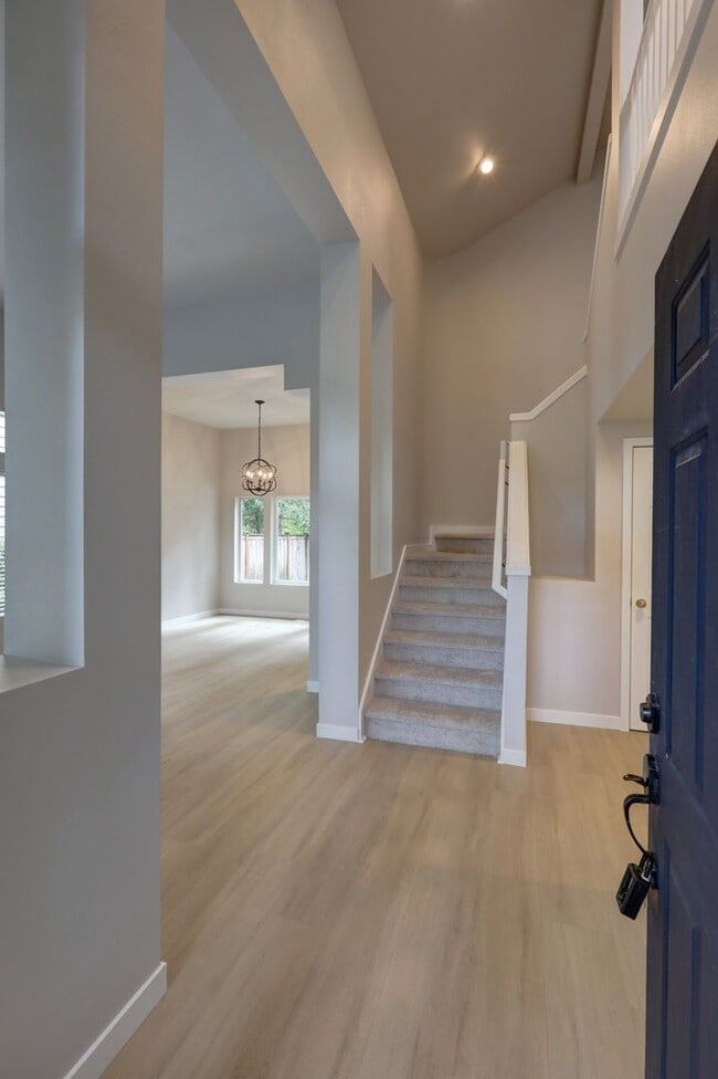 Photo - Beautiful 3bd, 2.5ba Home in Klahanie Available!