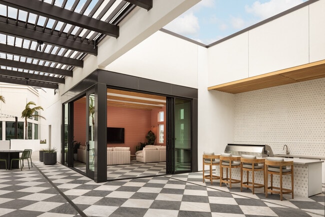 Hollywood Park Residences
