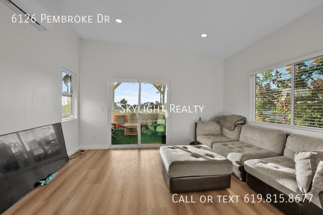 Building Photo - 6126 Pembroke Dr