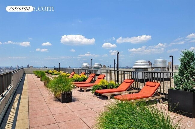 Building Photo - 301 E 79th St Rental