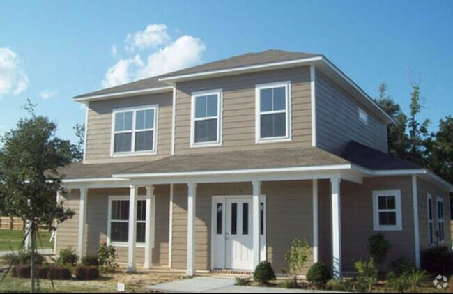 Building Photo - Charming 3-Bedroom Duplex in Ocean Springs... Rental