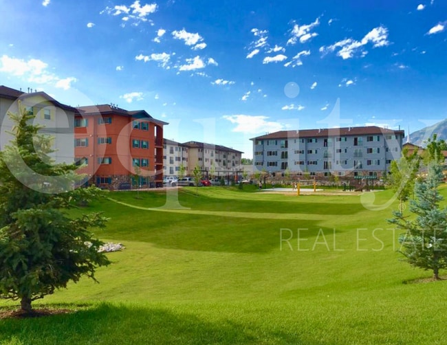 Photo - 1055 W 1033 N St