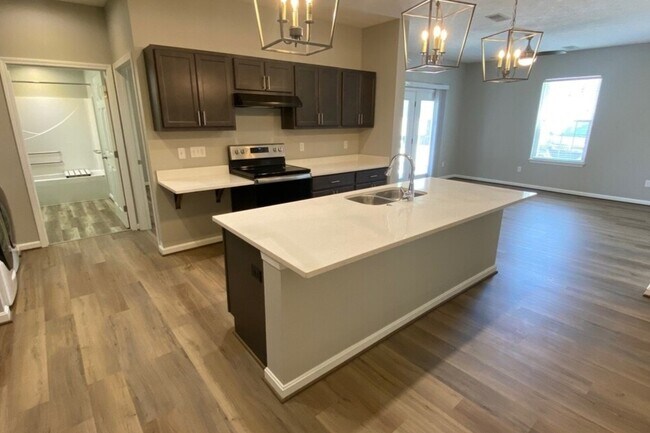 Kitchen Island in the 2 bedroom