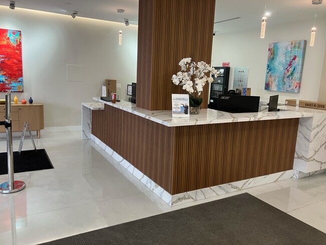 Photo - 2401 S Ocean Dr Unidad 1705