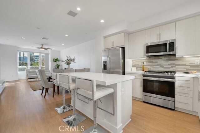 Photo - 10832 W Riverton Ct