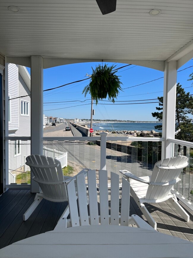 Photo - 2 1/2 Dumas Ave