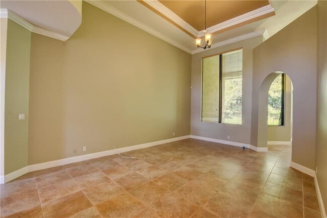 Photo - 10295 Trianon Pl