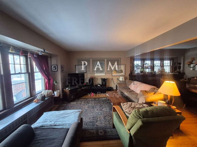 Photo - 4035 N Stowell Ave