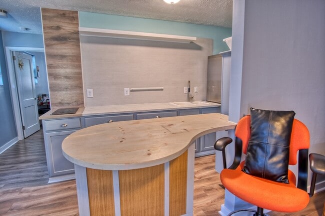 Photo - 408 S 11th St