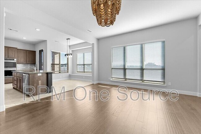 Photo - 6320 Starr Dr.