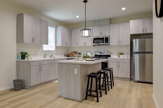 Photo - 3725 Jefferson St