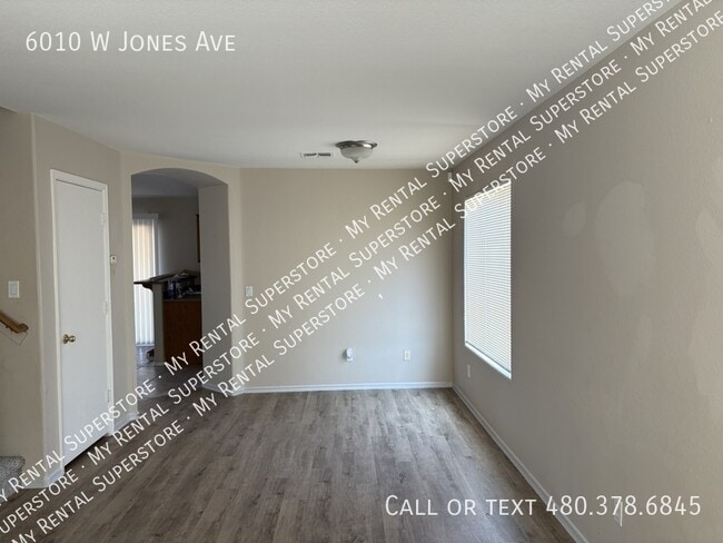 Photo - 6010 W Jones Ave