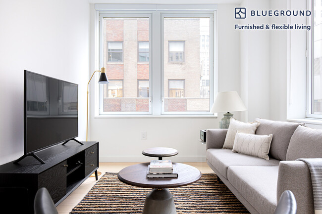 Building Photo - 20 Broad St Rental