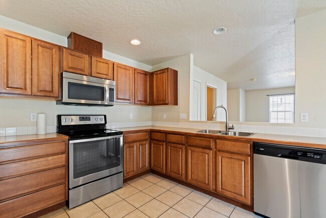 Photo - Very Clean 3 Bedroom Home with Community P...