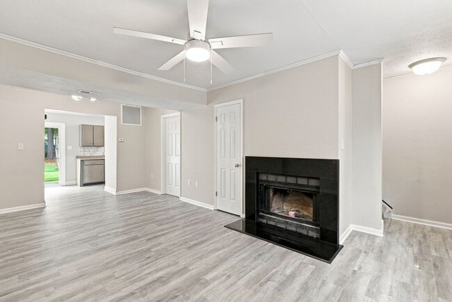 Photo - 13 Betty Lee Pl