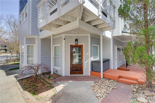 Photo - 1036 Greenwood Ave NE