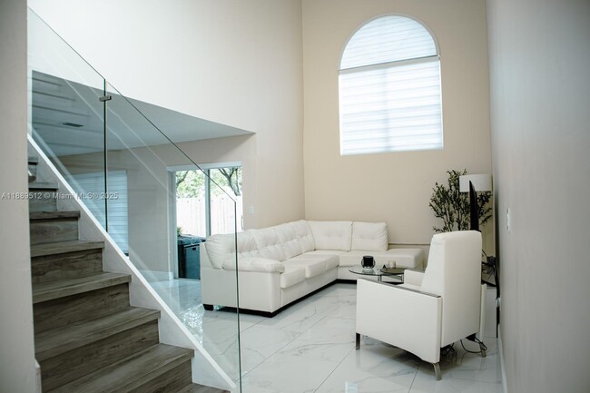 Photo - 15022 SW 143rd Ter