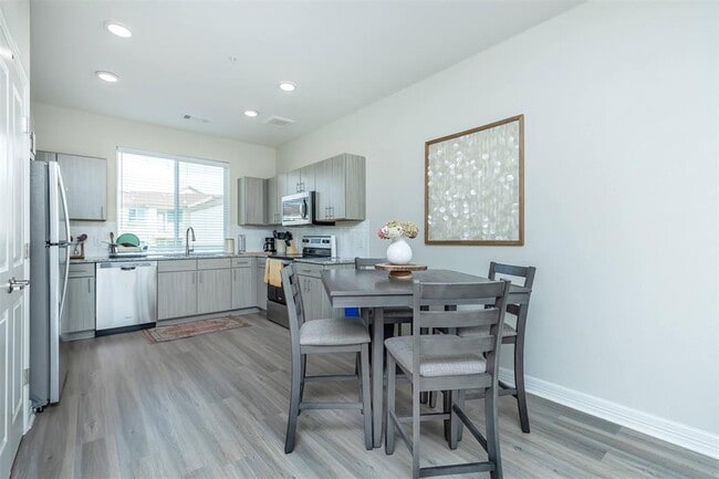 Photo - 1201 W Whitestone Blvd Unit C-103