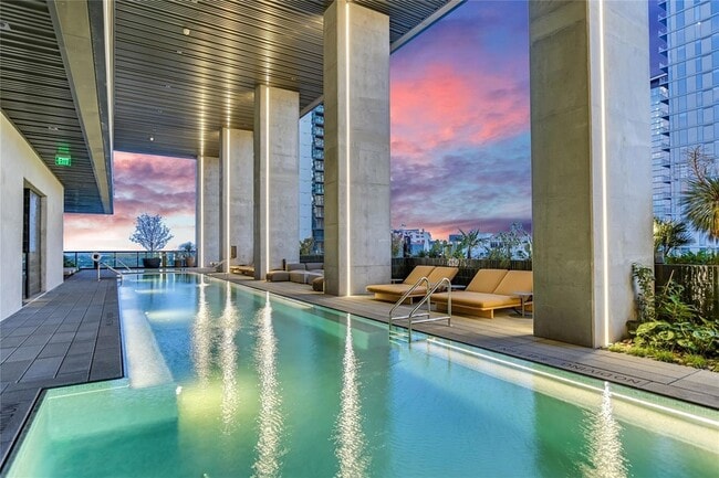 Photo - 610 Davis St Unidad 3101