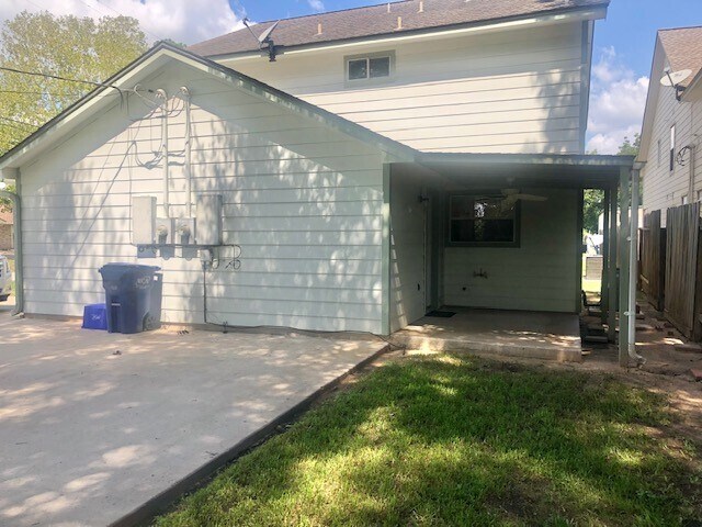 Photo - 404 Peach St