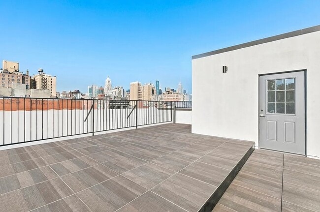 Photo - 166 First Ave