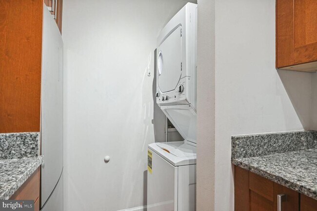 2440 16th St NW Unit 309