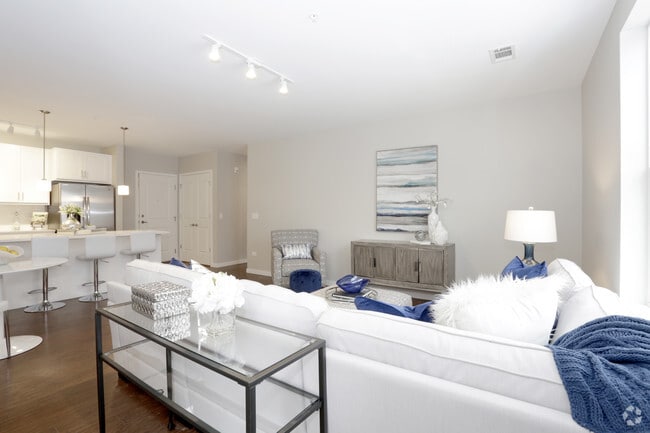 1 Bed+Den - Living Room