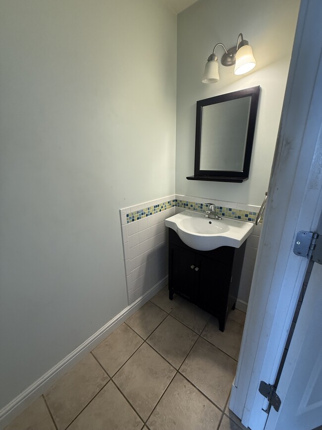 Photo - 11 Leclair St Unit B