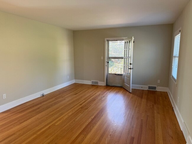 Photo - Shorewood Drive Unit Lower